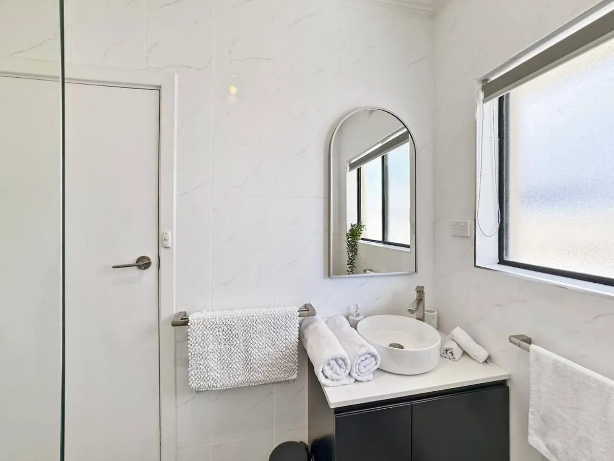 'The Grange' Coastal Charm Near Henley Beach Adelaïde