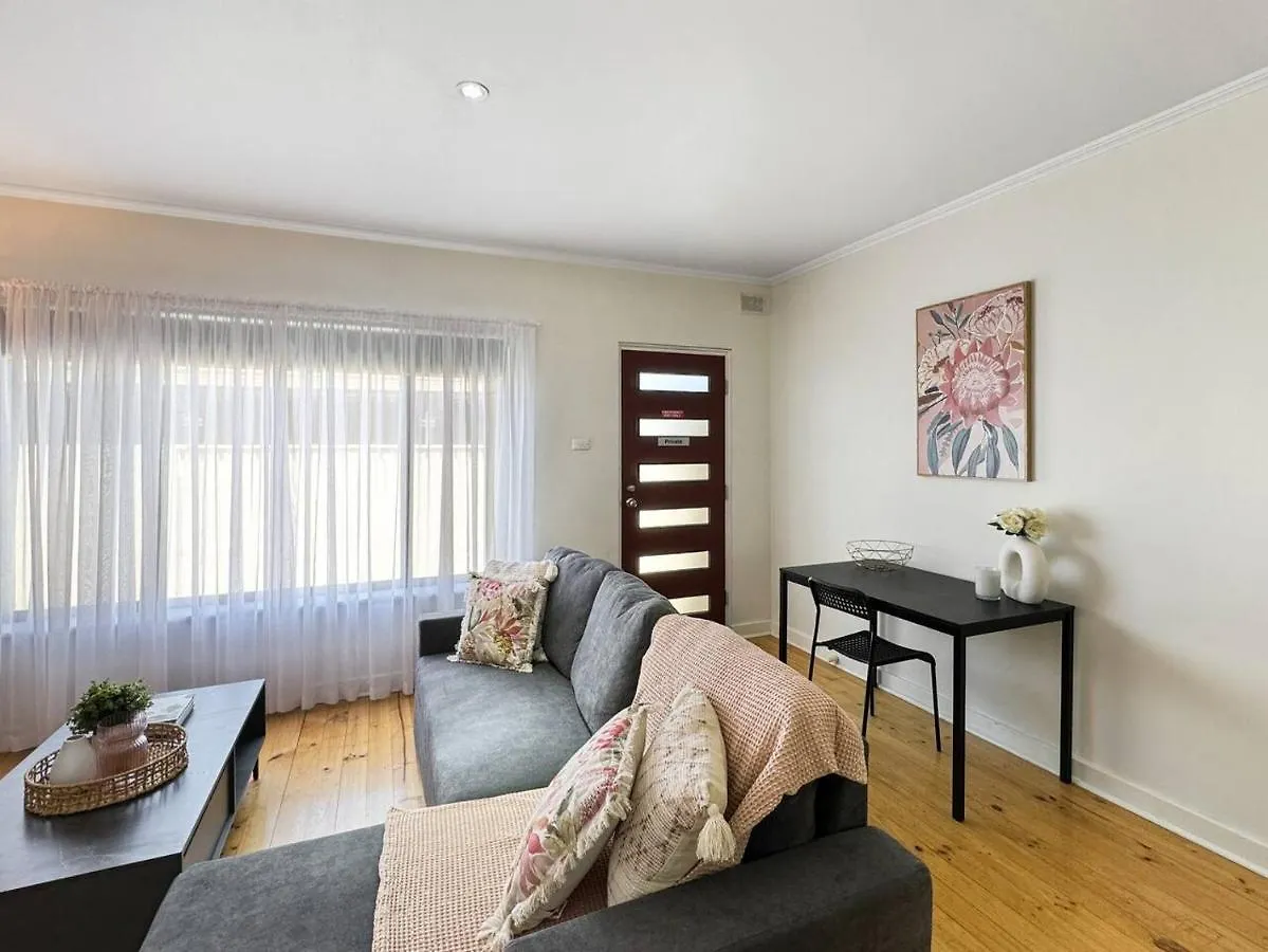 'The Grange' Coastal Charm Near Henley Beach Adelaïde 0*,